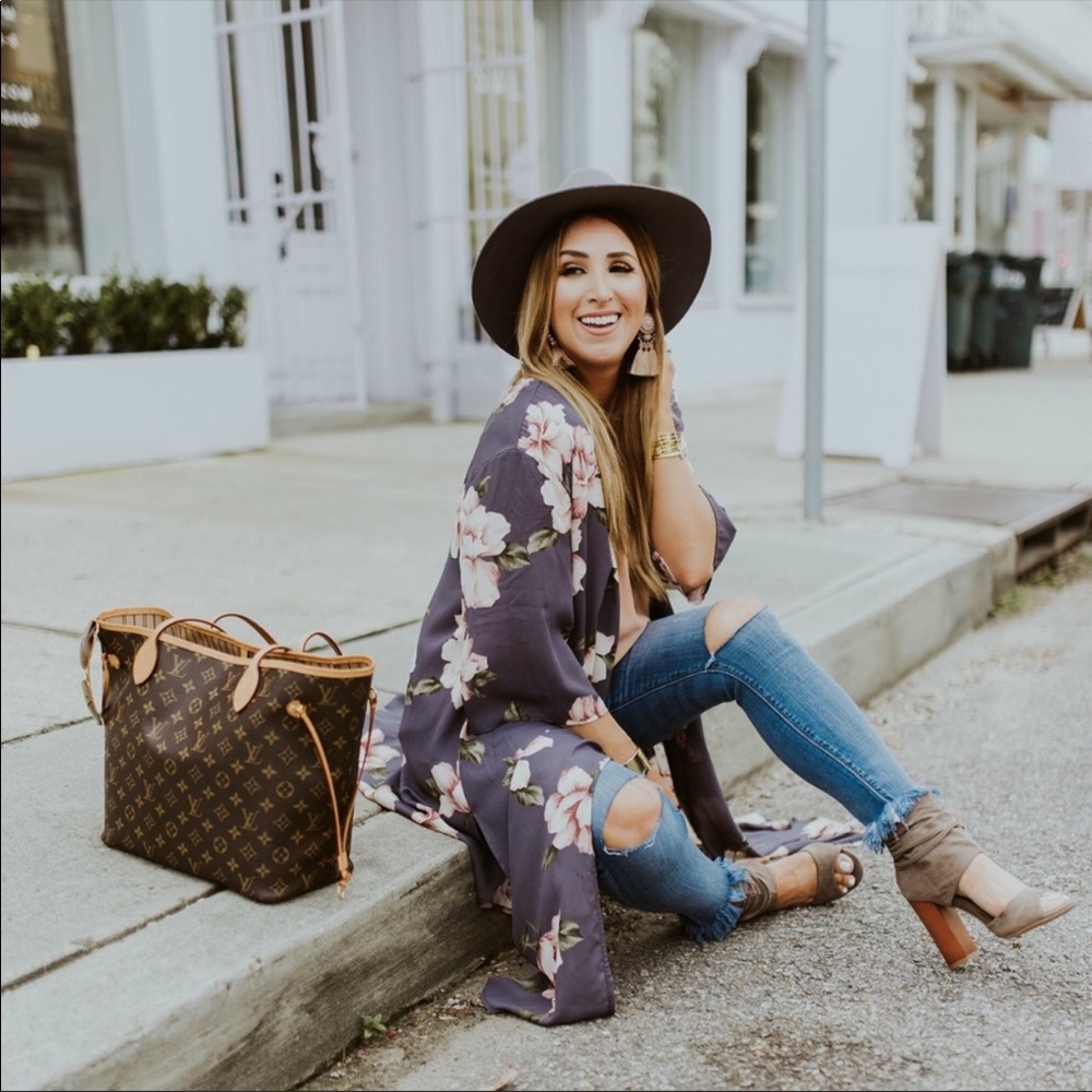 Buddy love kimono